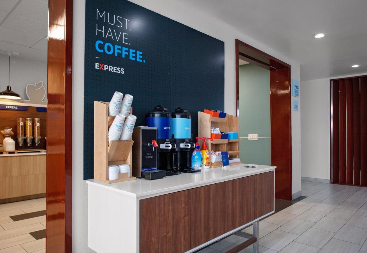 Holiday Inn Express & Suites - El Paso North By Ihg Esterno foto